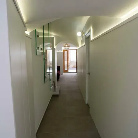 Casa Valdes 16, Apto. 2